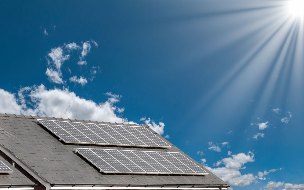 Things to consider before Installing Solar Panels on your Roof