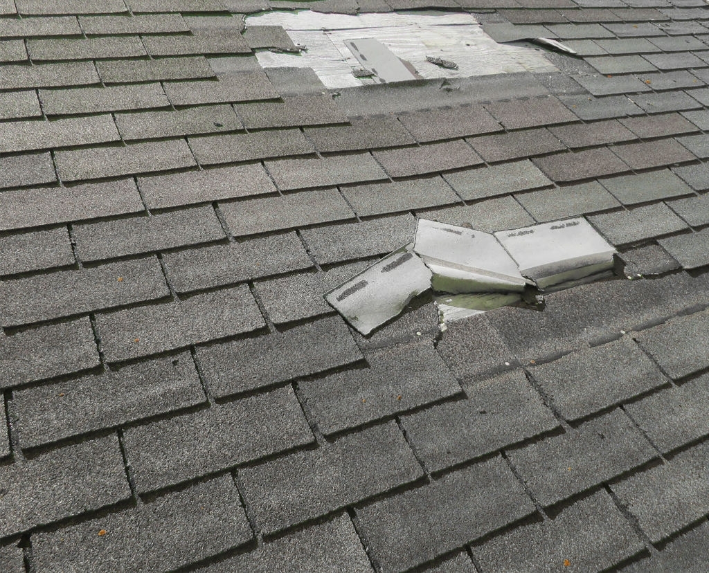 How to Inspect and Fix your Roof for Hail Damage